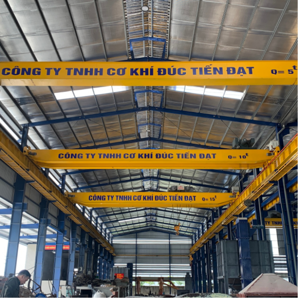 Hệ thống cẩu trục nhà máy (Factory crane system)