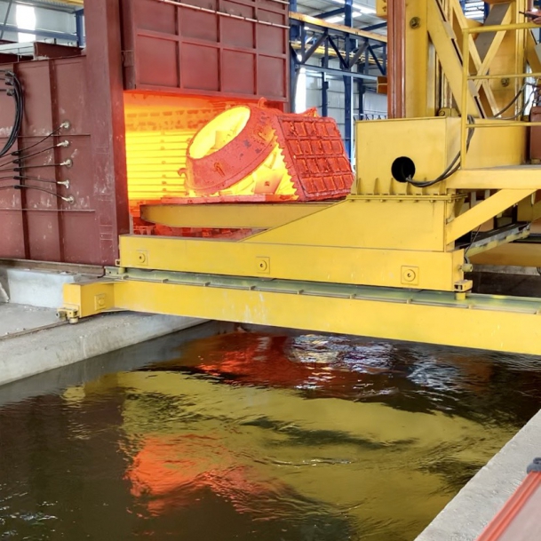 Hệ thống lò nhiệt luyện tự động